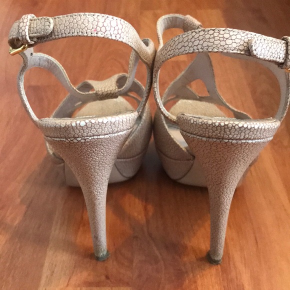 Miu Miu St. Razza in Cipria - Picture 3 of 6